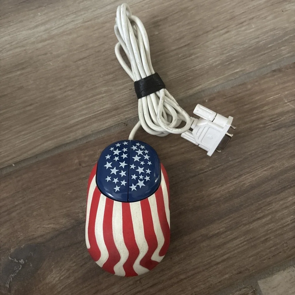 Vintage NewIdea USB Beetle Mouse - American Flag